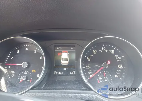 2017 Volkswagen Passat 1.8T Se из США, поврежденный, VIN 1VWGT7A39HC061832